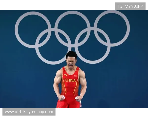 石智勇含泪吻别杠铃短视频感动全网，参评中国新闻奖，石智勇金牌视频